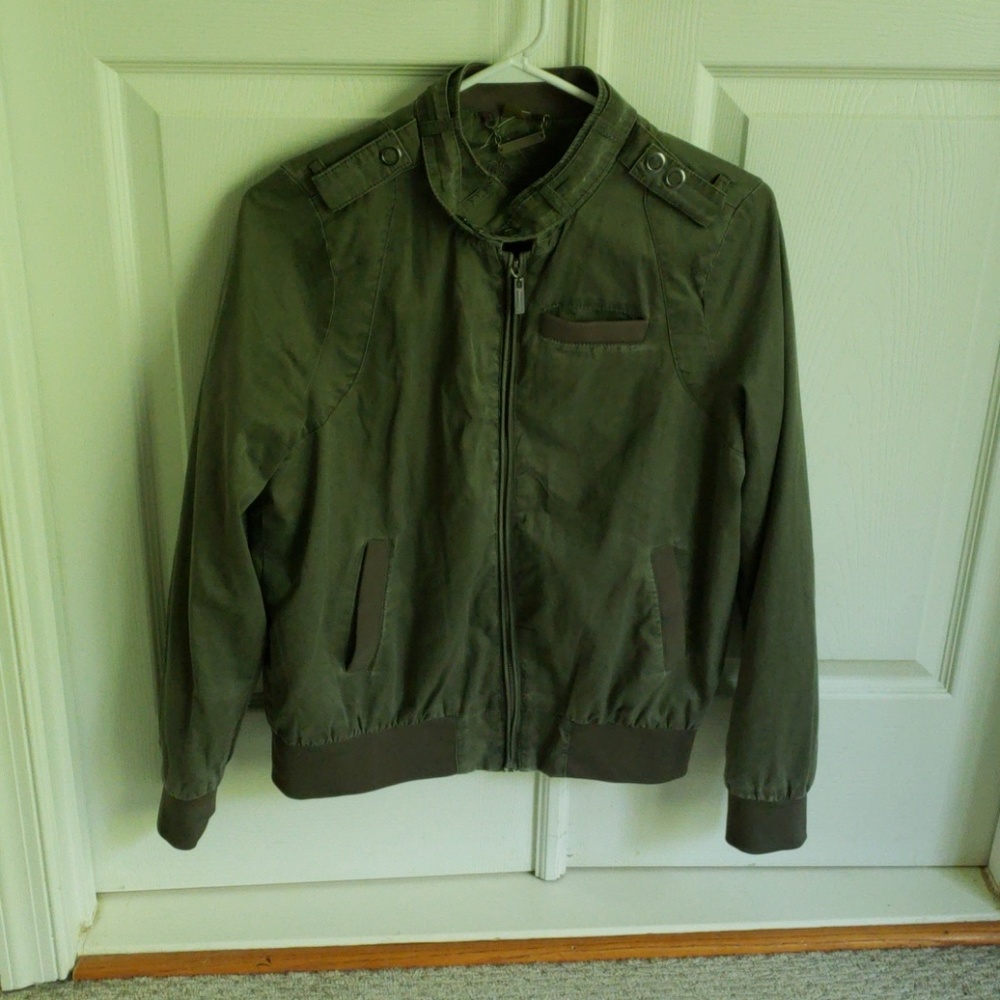 Green jacket - Picture 3 of 7